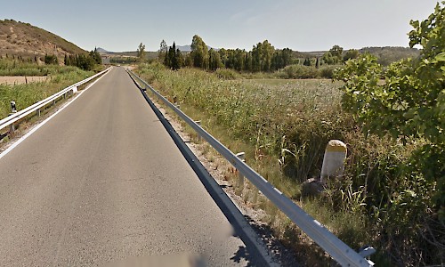 Mojón kilométrico del antiguo PK 136 de la N-340. San Roque (Fuente: Google Maps)