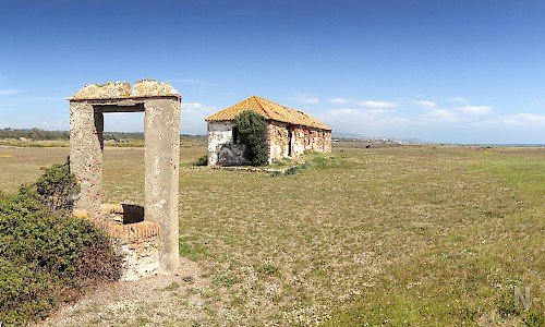Antigua casilla de Carabineros, San Roque (Fuente: Jacques Maes y Mar Loren, Equipo N-340)