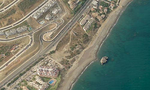 Playa y entorno La Galera, Casares (Fuente: Bing Mapas)
