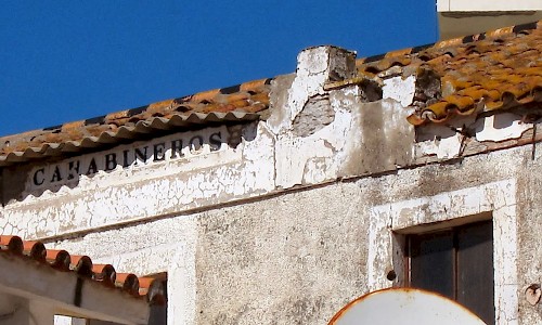 Antiguo Cuartel de carabineros junto a Torre de Baños, Estepona